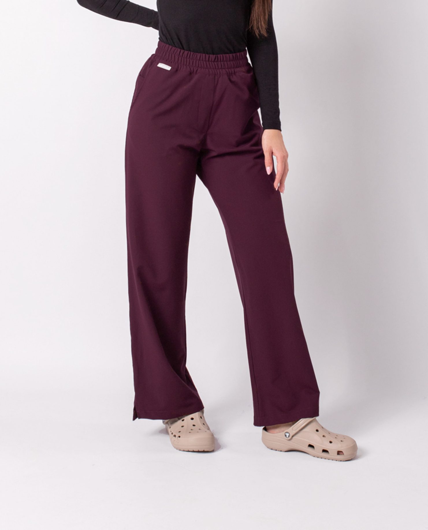 Spodnie medyczne damskie Wide Leg Black Cherry